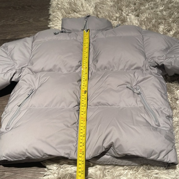 Aritzia Tna Mega Puff Shorty in XS - light grey! - Picture 11 of 11